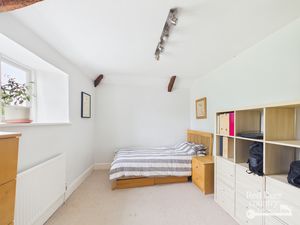 Bedroom 5- click for photo gallery